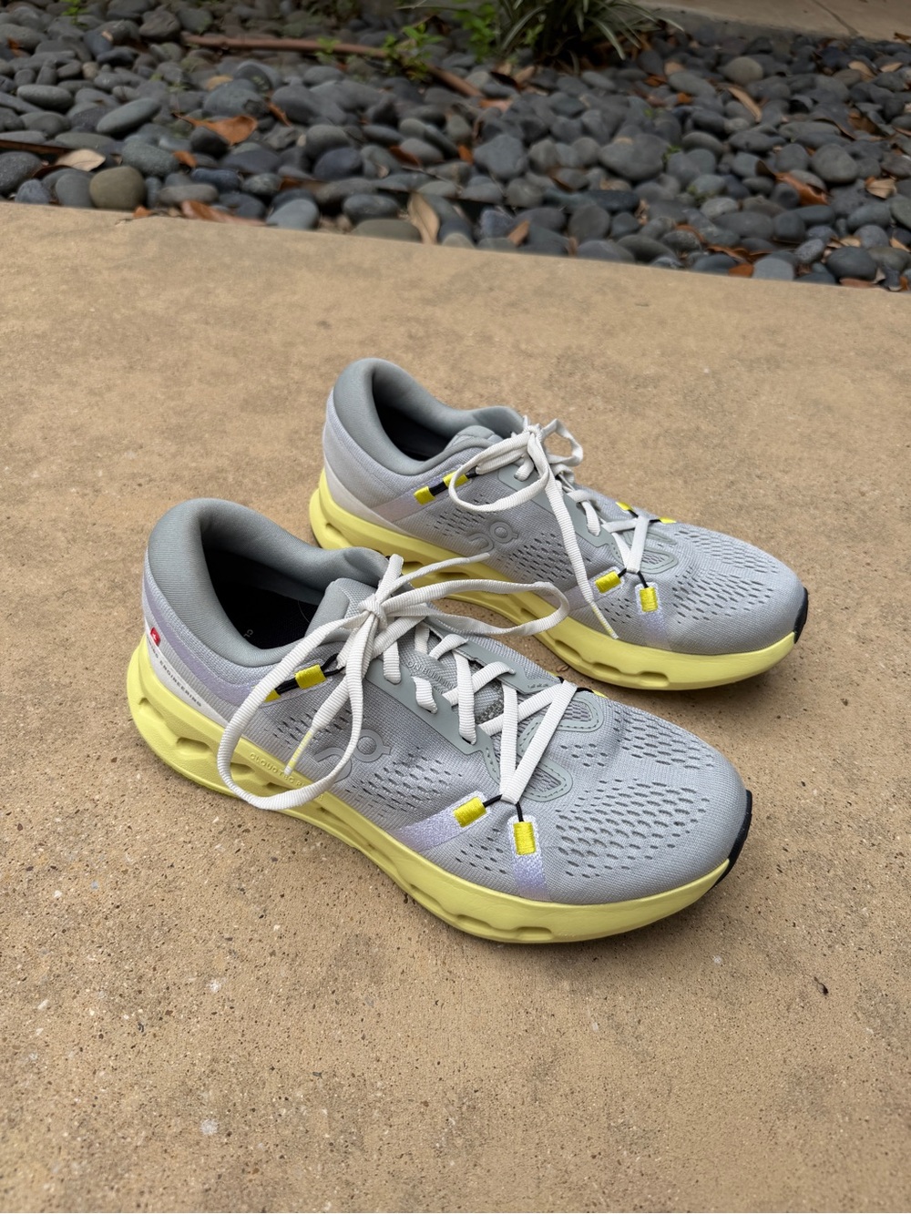 On Running Cloudsurfer 2 Running Shoes